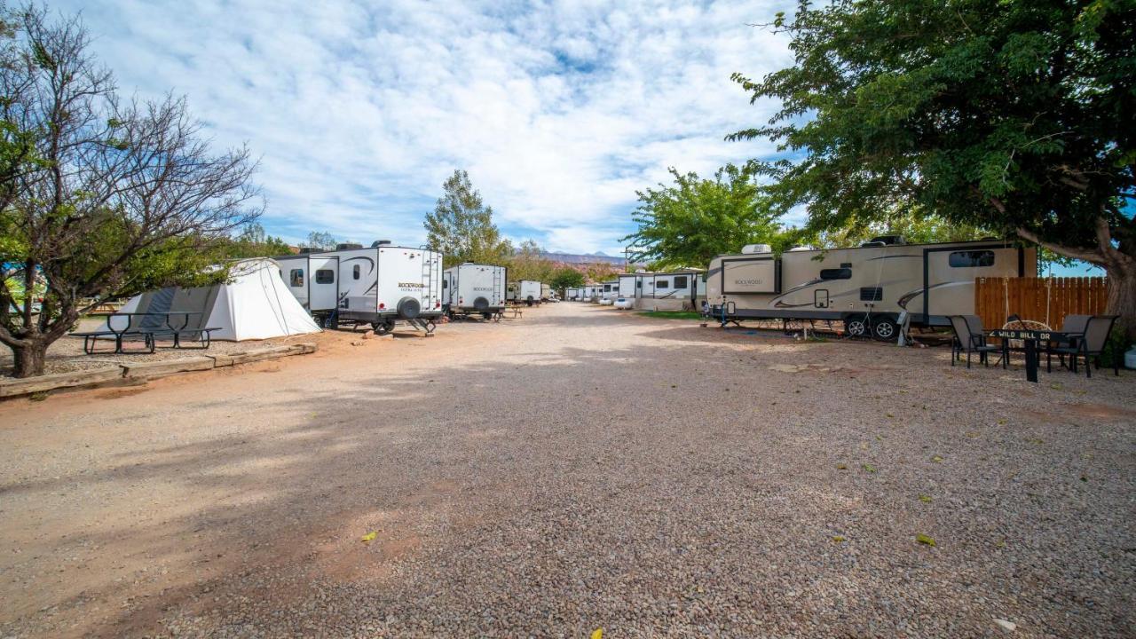 Funstays Glamping Setup Tent In Rv Park #4 Ok-T4 Moab Esterno foto